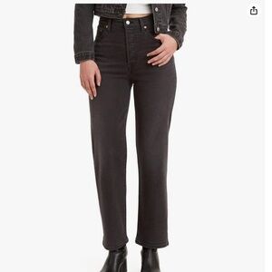 Levi's Women's Ribcage Straight Ankle Jeans, Black Rinse, 27